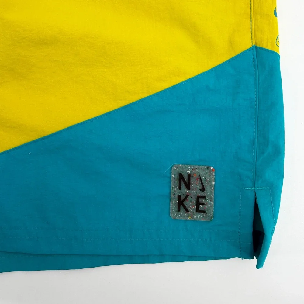 Nike Swim Trunks Men's XXL Teal Yellow Colorblock Stripes NESSB638